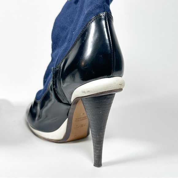 AUTHENTIC FENDI LEATHER AND SUEDE ANKLE BOOTS - Picture 8 of 8